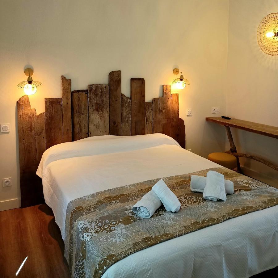 Manade Saint Louis Mas De La Paix Bed and Breakfast Vauvert Buitenkant foto
